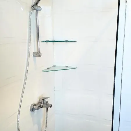 за гости Lavender